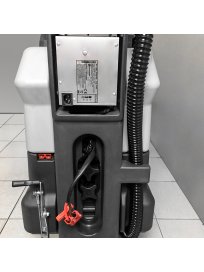 DYNAMIC 45B LAVOR PRO SCRUBBER DRYER WITH INTEGRATED CHARGER AND BATTERY